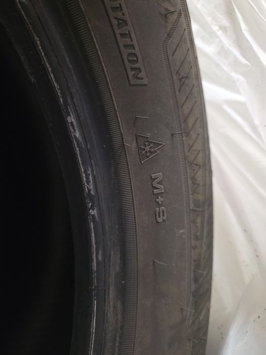 Гуми 215 60 17 Goodyear