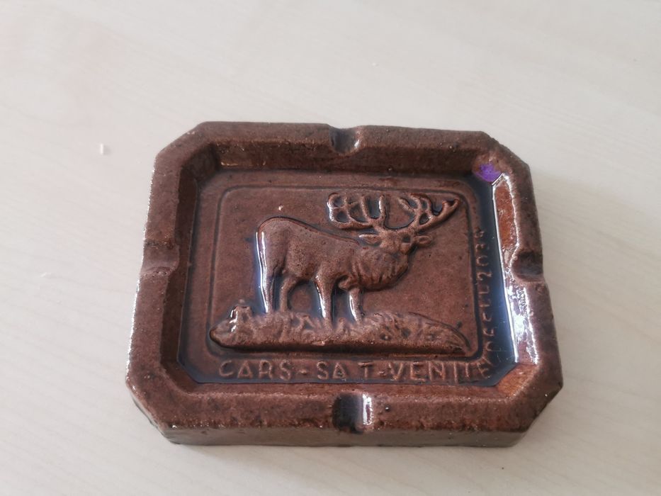 Scrumieră ceramică