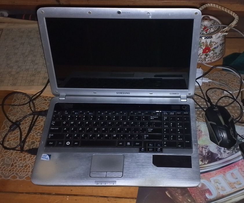 Продам  ноутбук Samsung r528