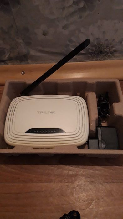 Вай фай роутер .