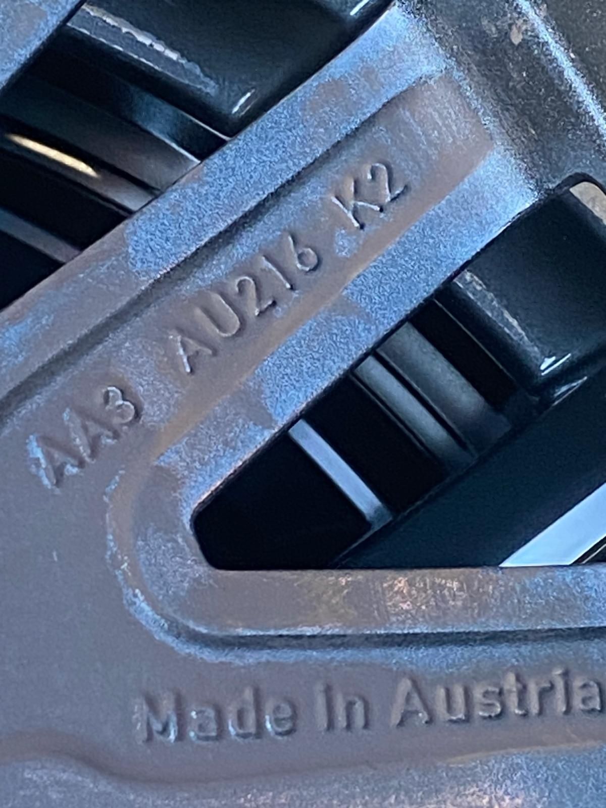 Set 4x roti originale R19 Audi Q3 2019