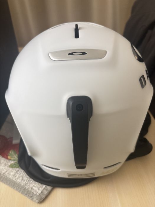 Oakley MOD3 бяла каска helmet