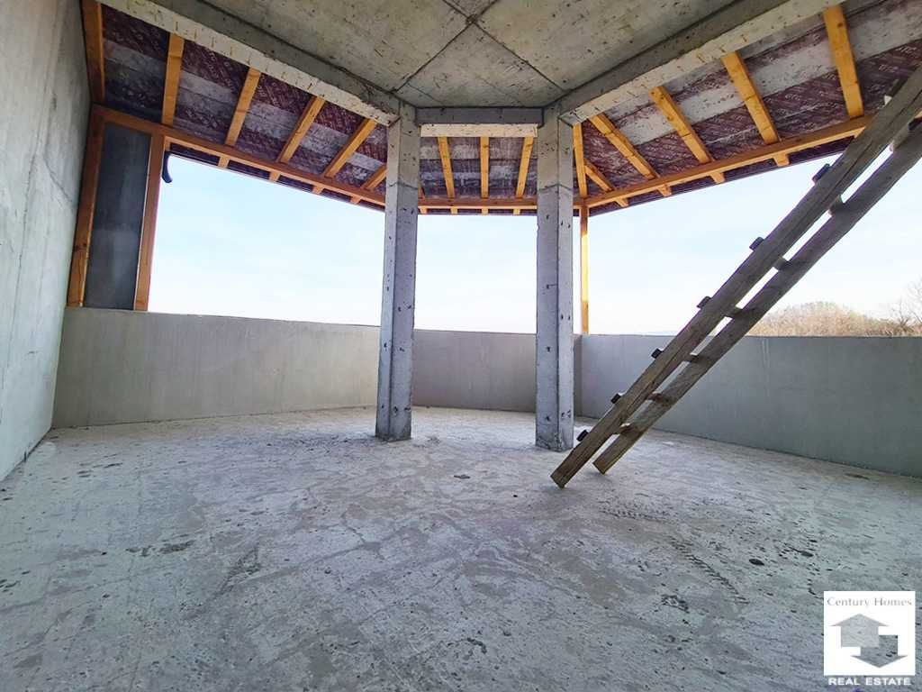 Продава се Къща в с. Пчелище, Област Велико Търново - 520 кв.м за 722 €/кв.м - Снимка #20