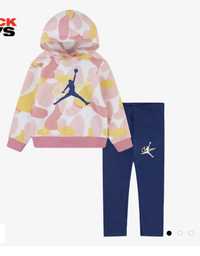 Trenung copii fete Jordan Nike marime 116 - 122 pt 6 si 7 ani