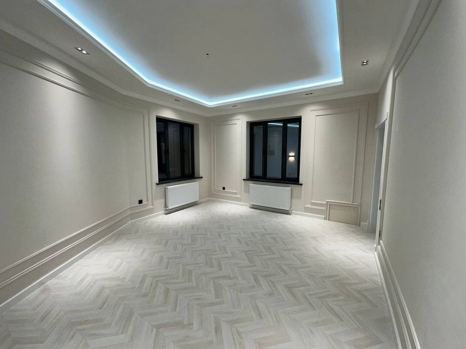 Продам Мирзо-Улугбекский районе Луначарском 1,3 соток 3 уровня 5 комна