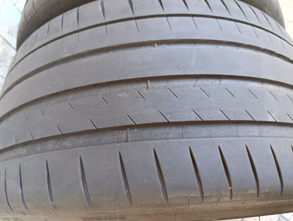 Летни гуми Michelin 325/35/23 Pilot sport 4 S Dot 2023
