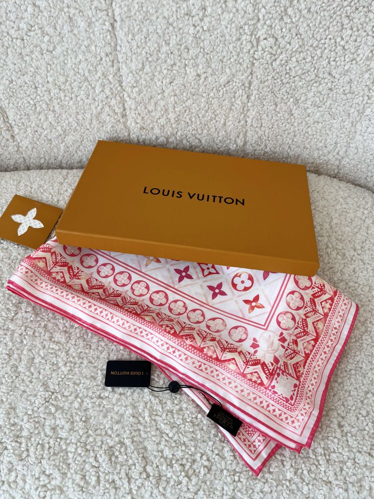 LV дамски шал New Season