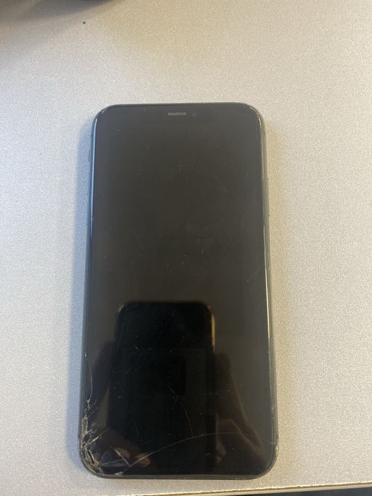 Iphone 11 pentru piese