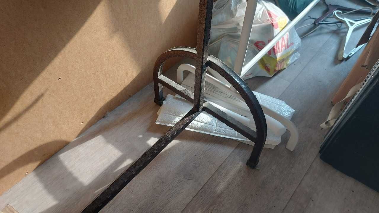 Вешалка в прихожую напольная