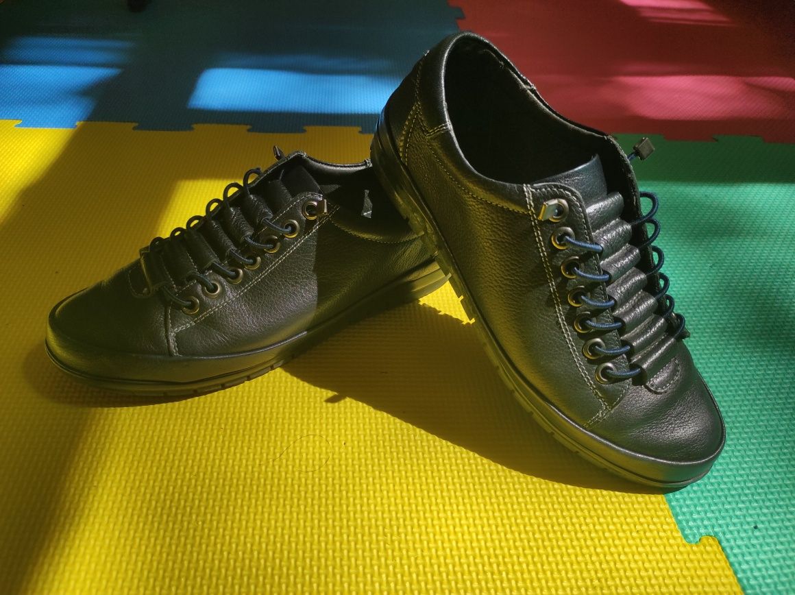 Pantofi sport din PIELE