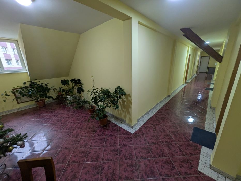 Birou, utilități incluse