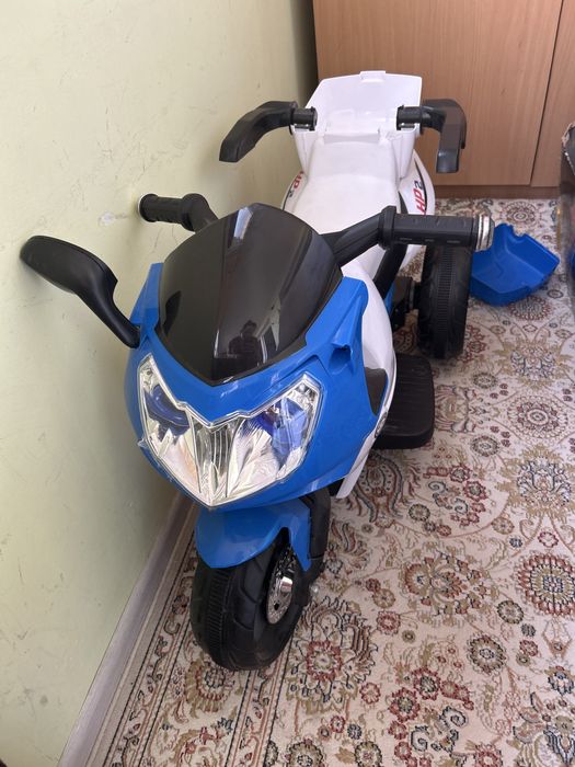 Детская электроннпя мотоцикл