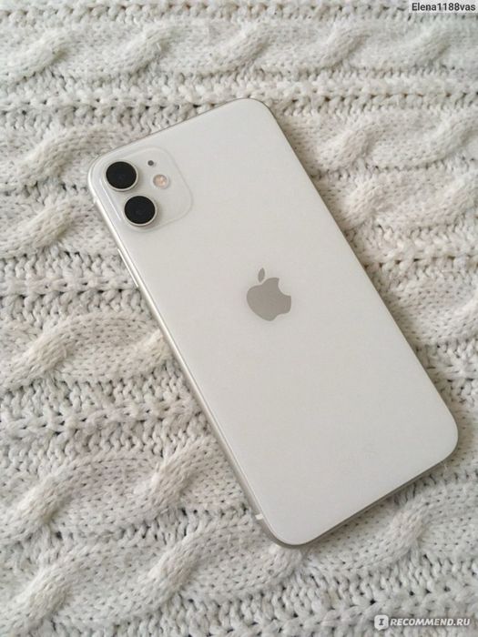 iPhone 11 белого цвета