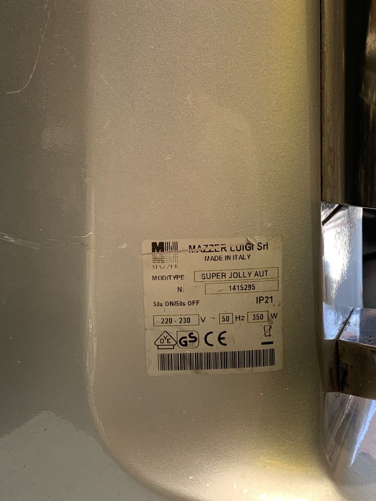 Кофемолка Mazzer Италия модель Super Jolly в хорошем состоянии
