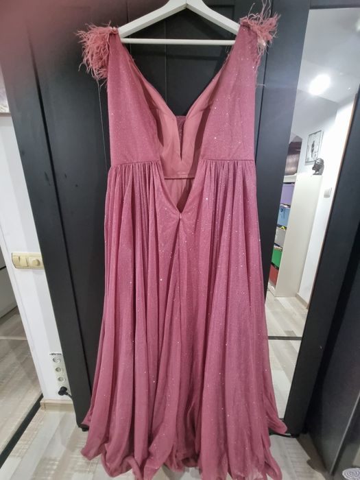 Vând rochie  de seară.