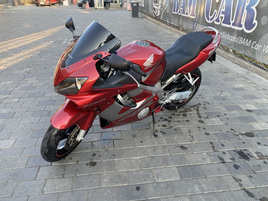 Honda CBR600 F4i