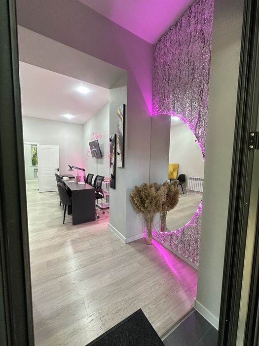 Продается все для студии маникюра