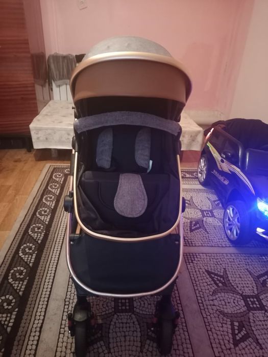 Коляска, ходунок, переноска для ребенка