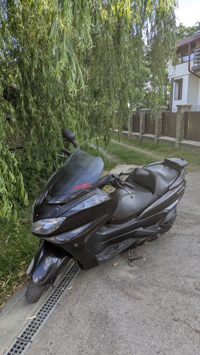 Yamaha majesty 400