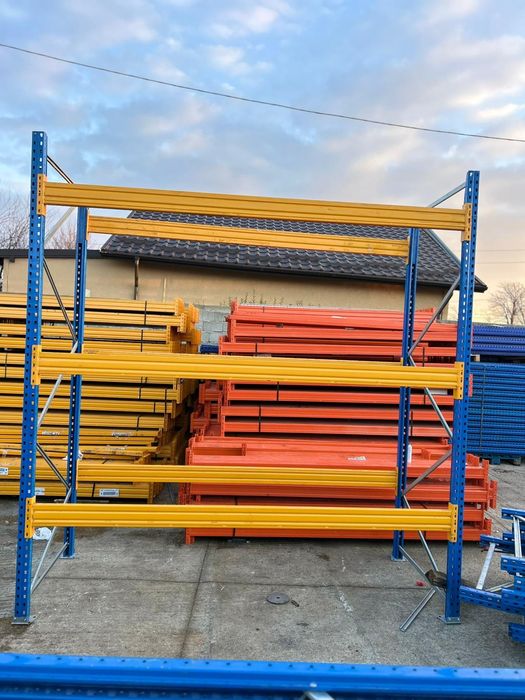 Rafturi metalice industriale