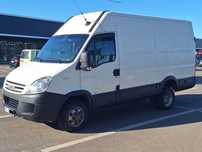 Iveco DAILY AC cat.B Aer Conditionat , Primul proprietar in Romania ,categoria B /3,5 tone