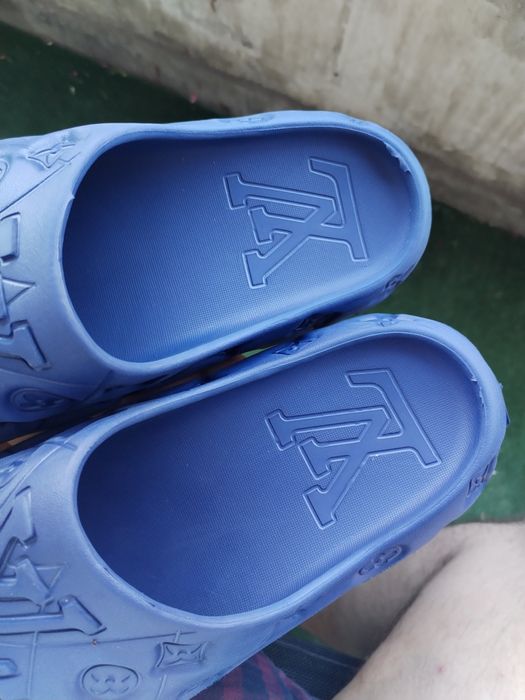 Papuci lv mărimea 40-41