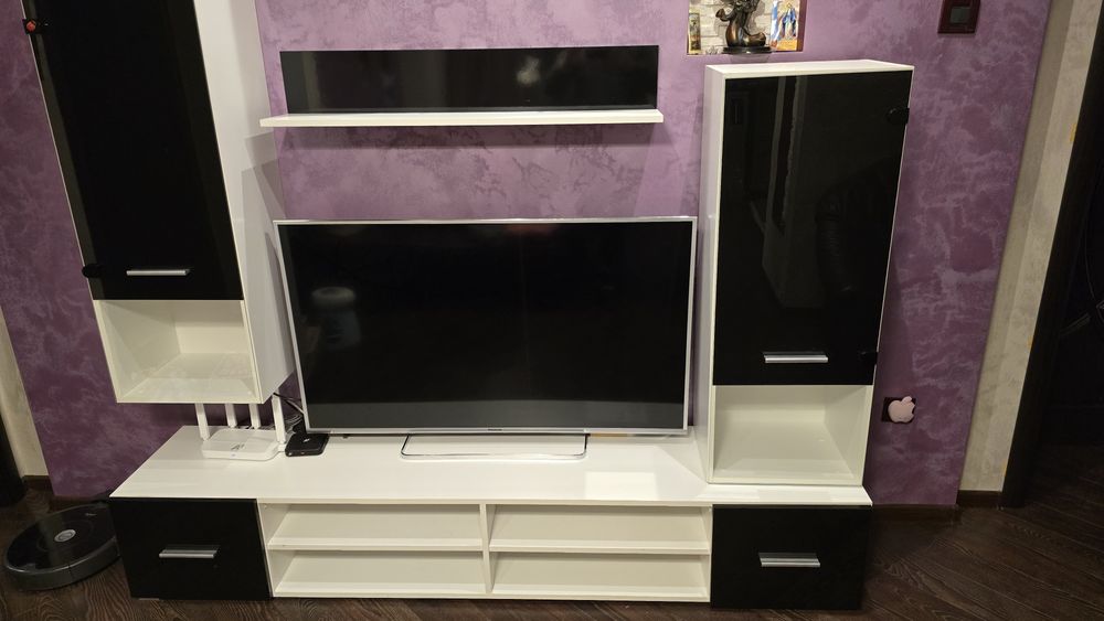 Холна секция / тв шкаф