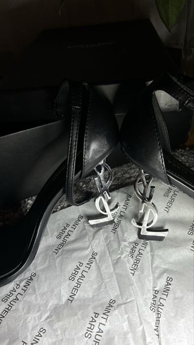 Sandale si Pantofi Ysl piele pe comanda