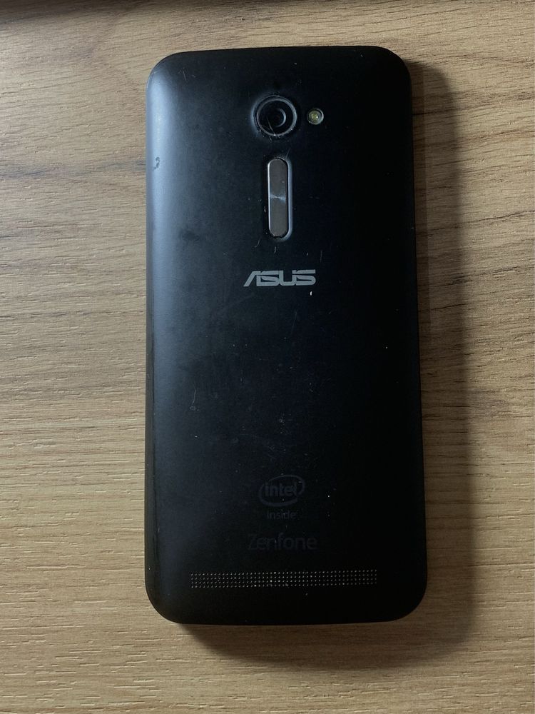 Asus Zenfone 2 телефон