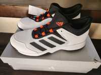 Pantofi tenis  Adidas Ubersonic 4 mar 38