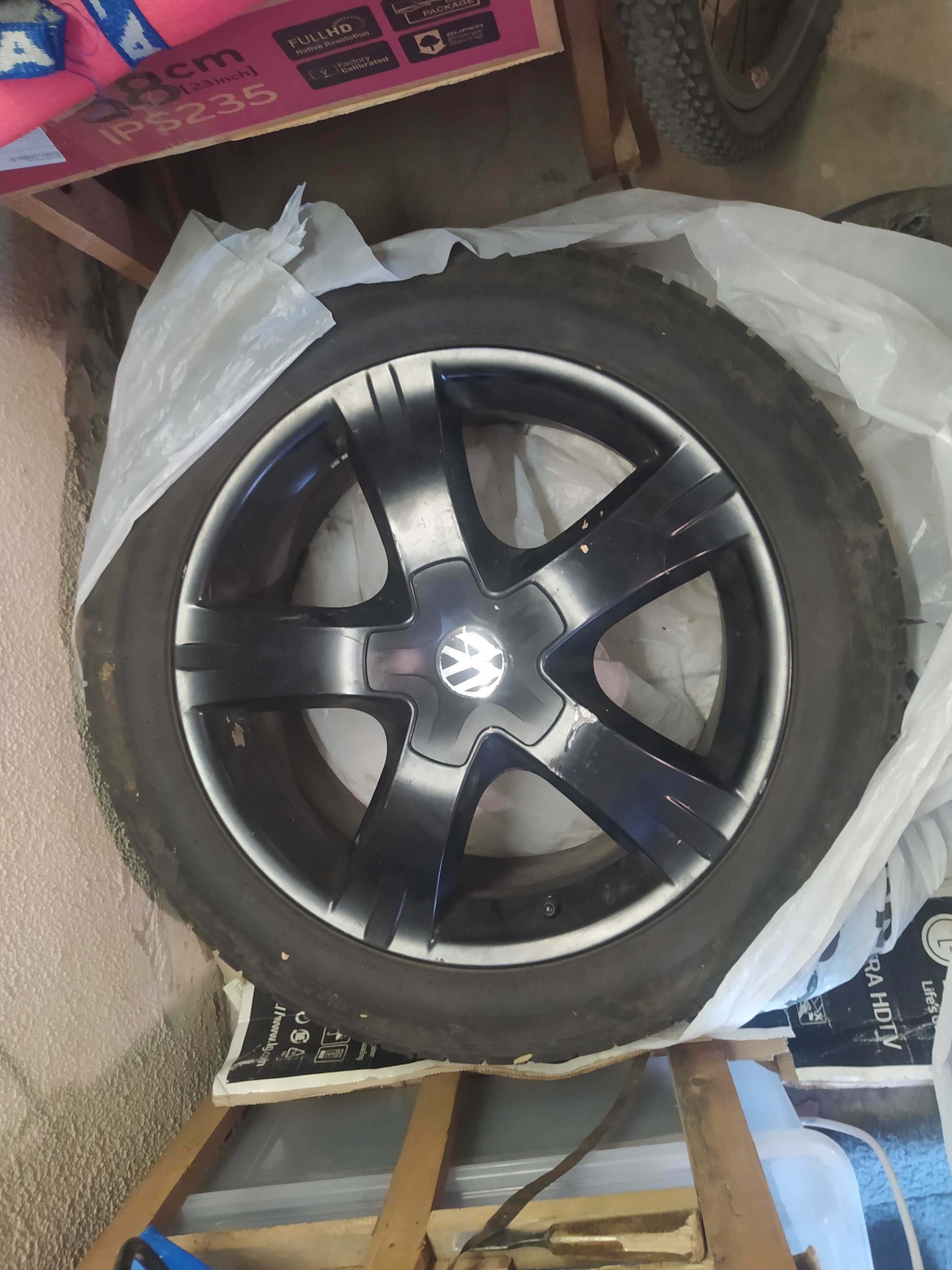 Оригинални VW джанти 8½ J × 18 “Azev Type R” за t5 4motion