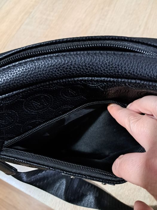 Красива нова дамска чанта