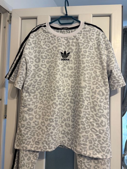 Trening Adidas L Nou cu eticheta