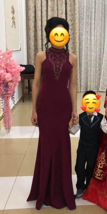 Вечернее платье. Продам за 30000. Купила в Турции за 120000 тг. 1 раз