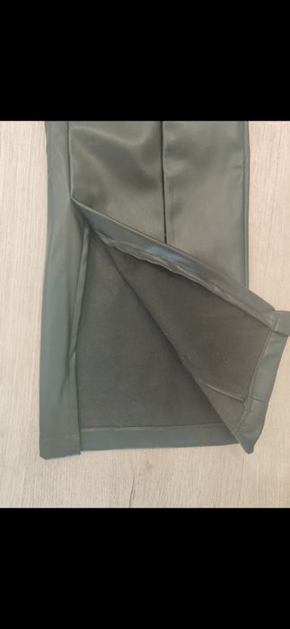 Pantaloni piele evazati, marimea M