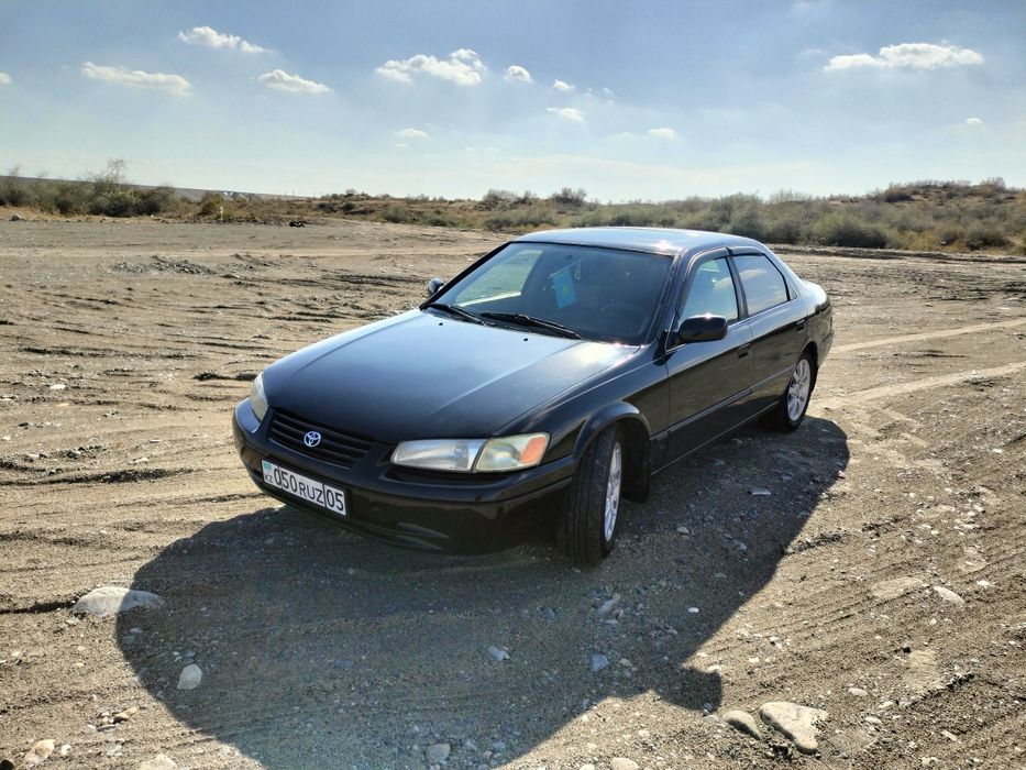 Продам Тойота Камри 20 американец 3 л 1998г