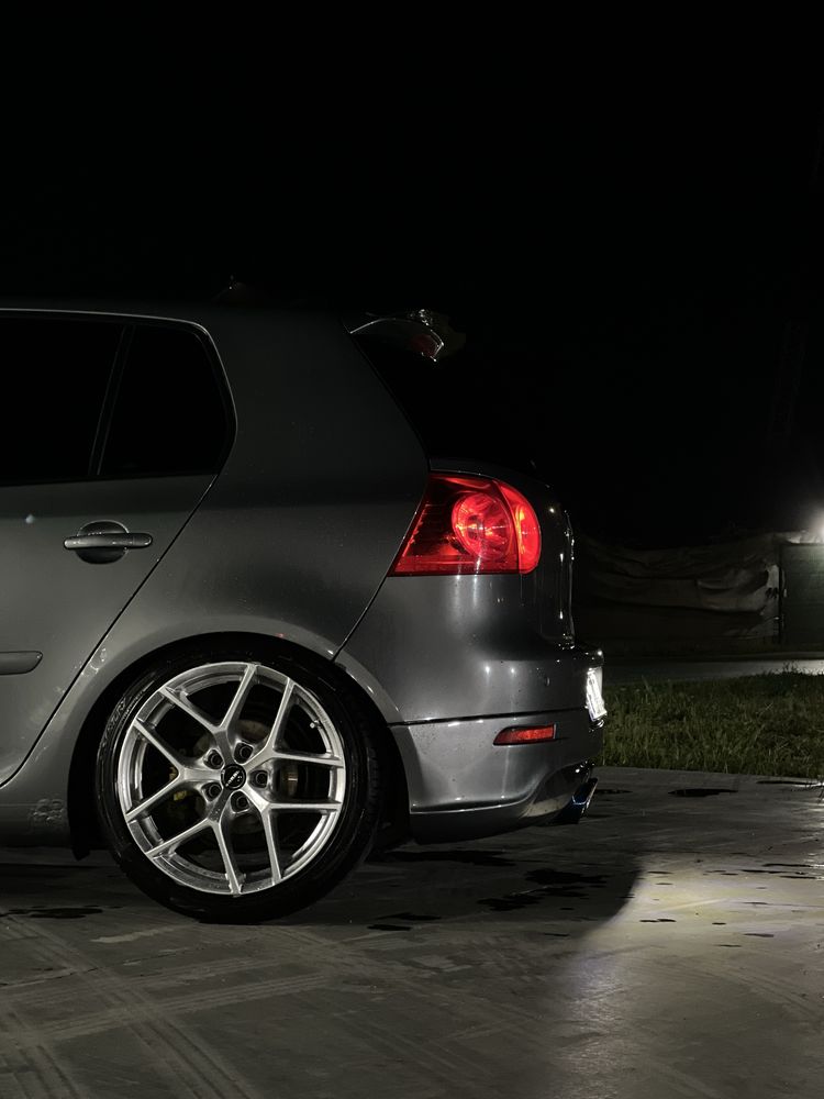 Volkswagen Golf 5 1.9tdi