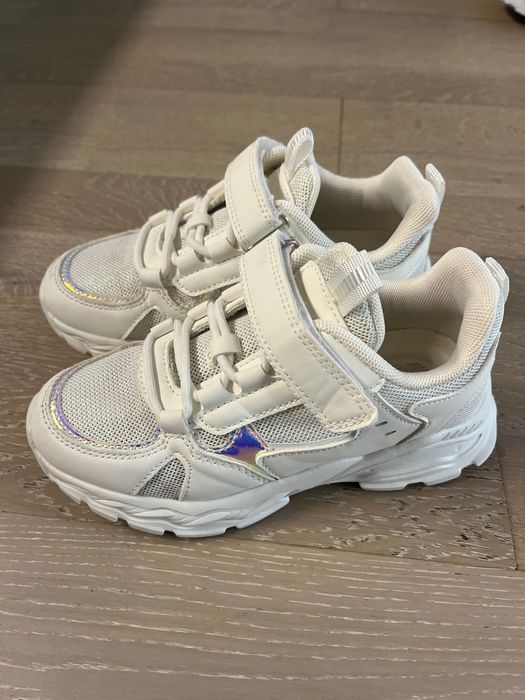 Adidasi albi, fete, măsura 32