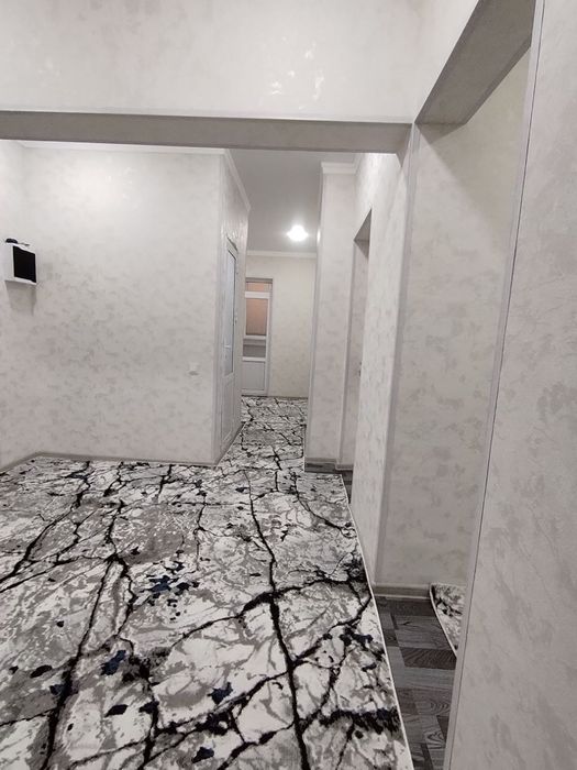 Metro Beruniyda 3 xona 4 xonali qilingan kvartira sotiladi