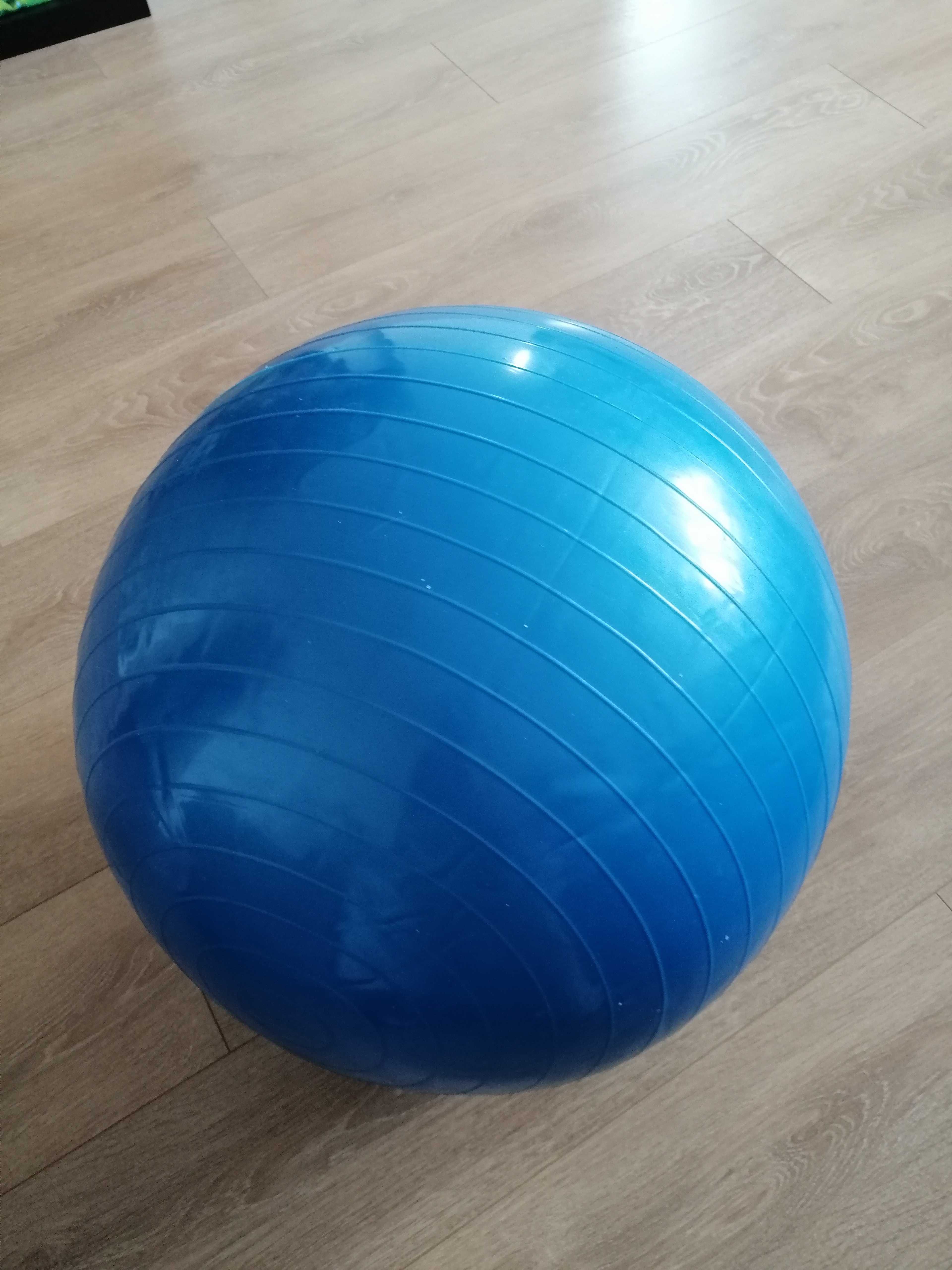 Фитнес топка за упражнения