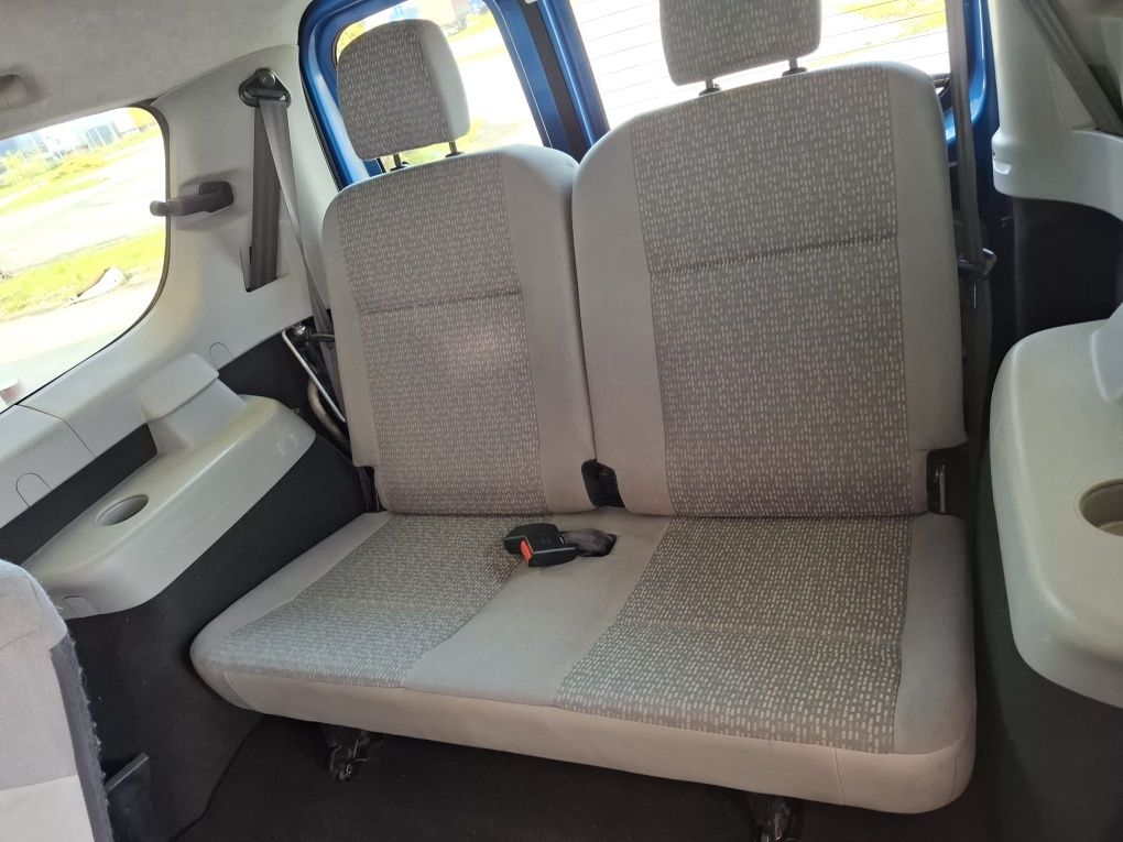 Dacia Logan MCV 2008 1.5 DCI 85CP   7 locuri