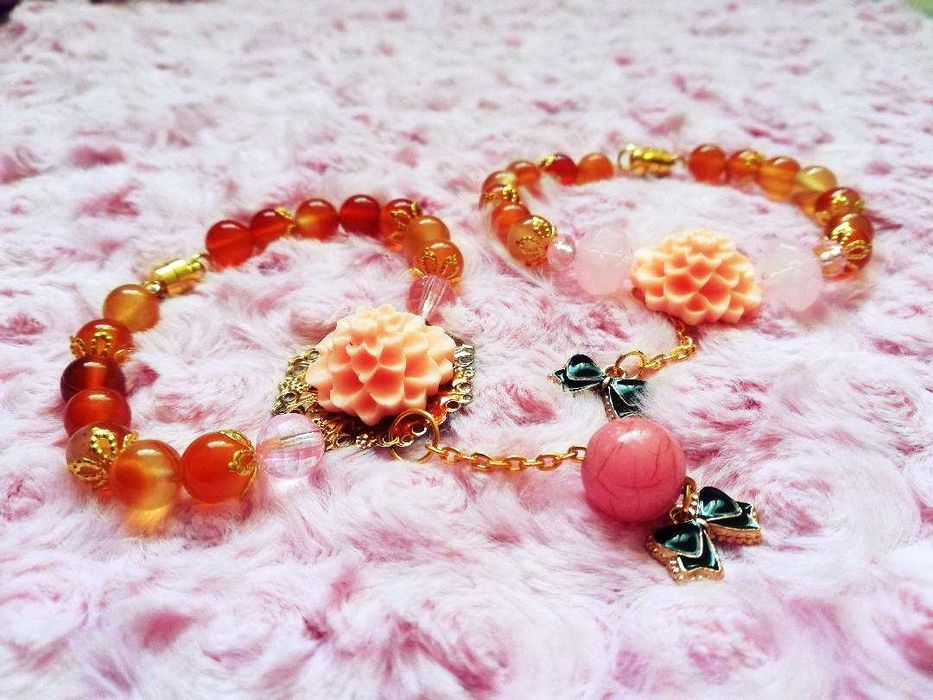 Bratari handmade magnetice cu pietre semi pretioase - carneol