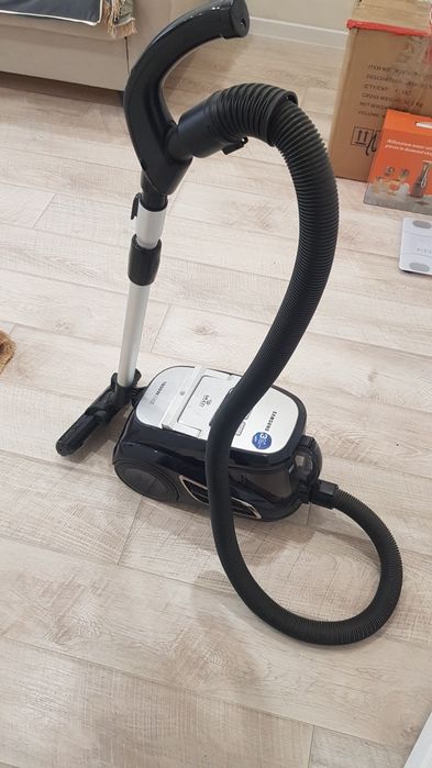 Продам пылесос Самсунг.