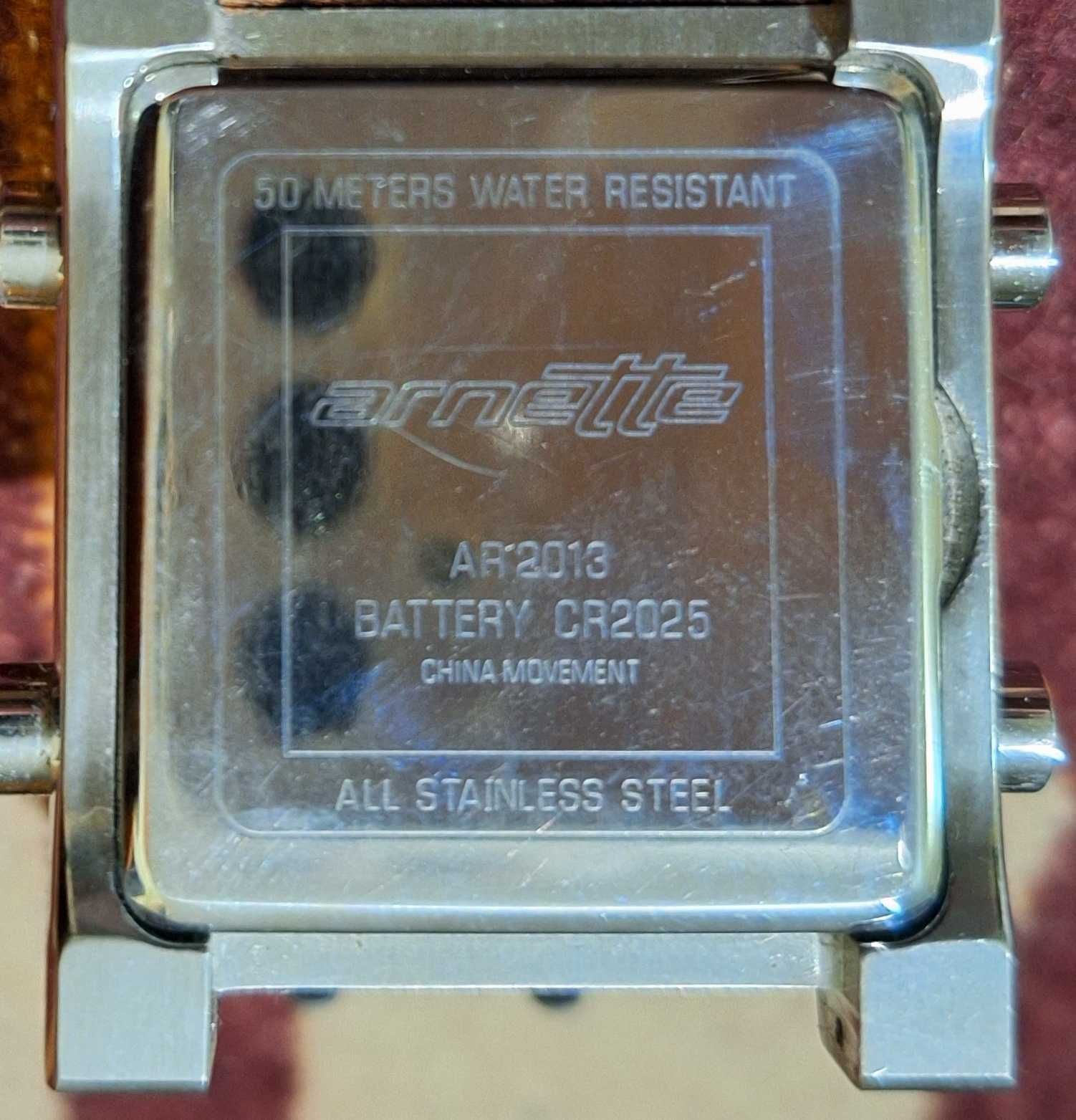 Arnette AR2013 electronic watch