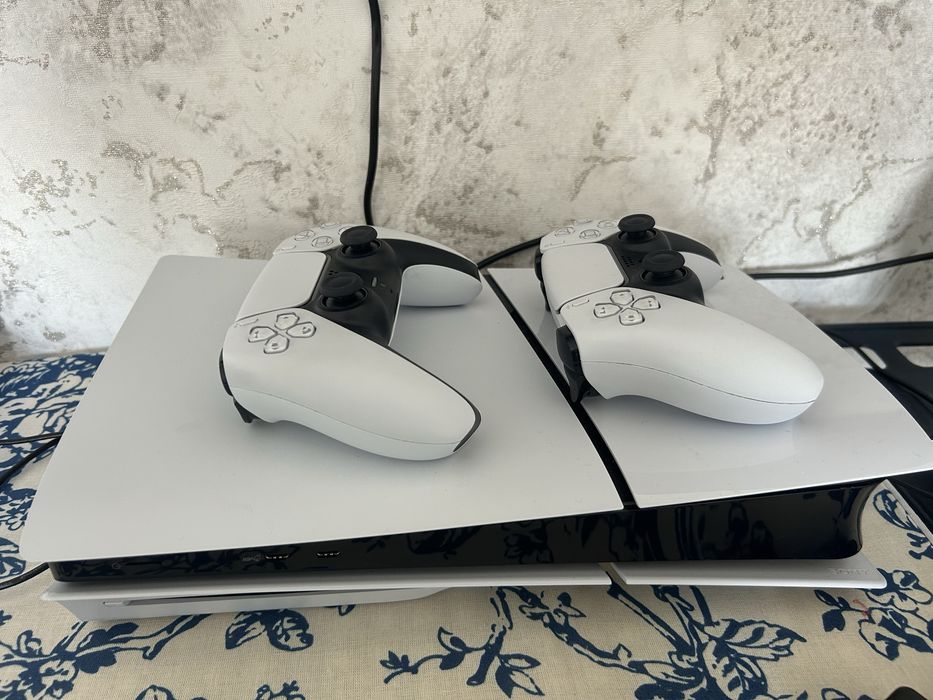 PlayStation 5 дисковод | 2 джойстика | GTA 5 Call of Duty