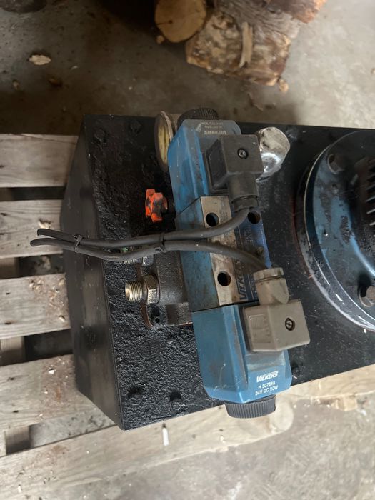 Двигател LAFERT – модел ST 100L 04