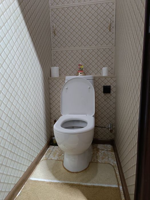 Чилонзар 11 квартал продается квартира в хорошем состоянии утепленая с