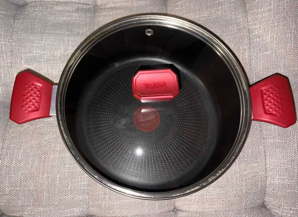 Oala Tefal Daily Expert, 24 cm, aluminiu, rosu + garantie 2026