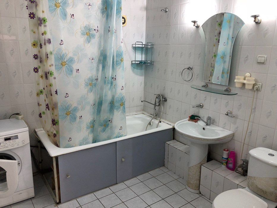 3/1/4  Яккасарой  Ракат махалля  140 м2