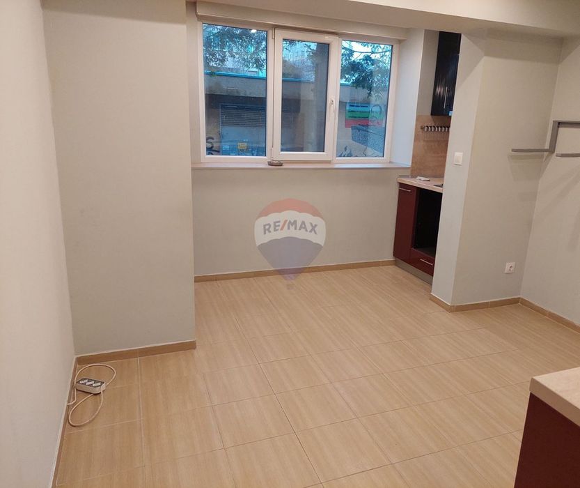 Продава се Тристаен апартамент в Варна, Владислав Варненчик - 80 кв.м за 1488 €/кв.м - Снимка #5